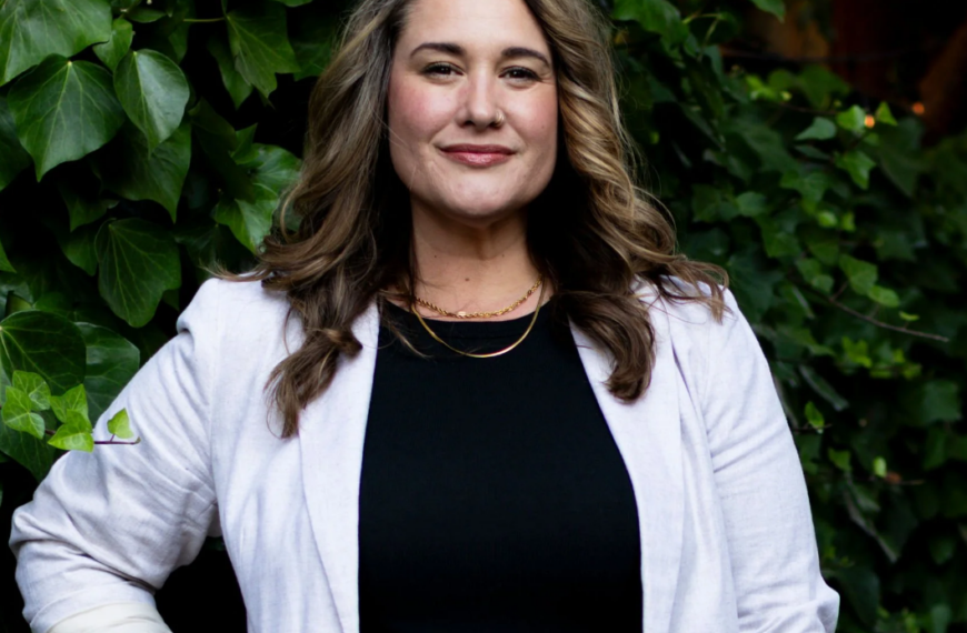 Member Spotlight: Roya Platsis